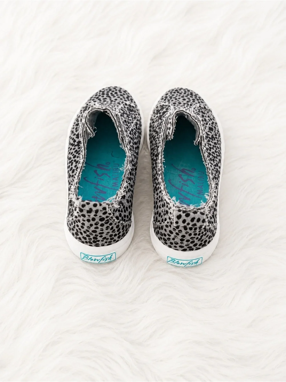 Blowfish Malibu Leopard Print Slip On Sneakers Women’s Size 6 Gray Black Casual
